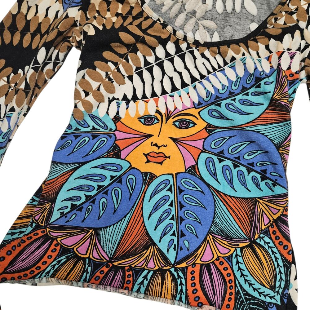 Euro Bell Sleeve Graphic Top Boho Made In Italy - Small - Picture 3 of 6
